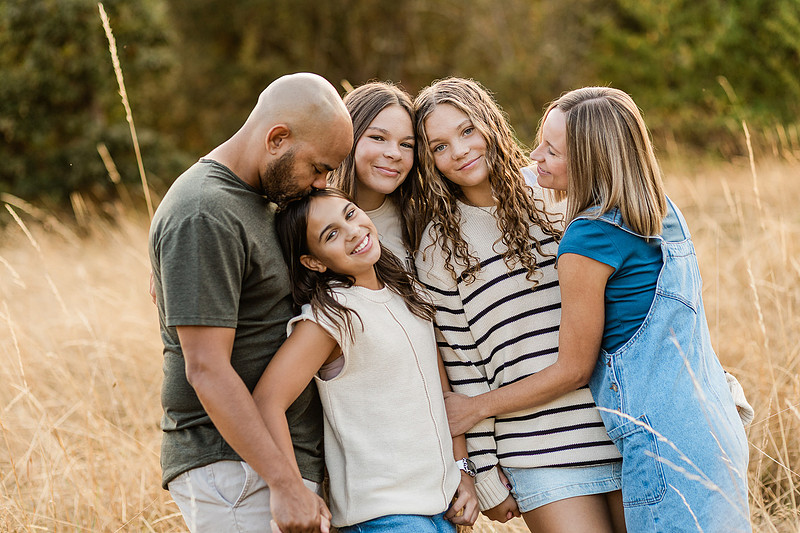 Family of 5 at Ridgefield Wildlife Refuge