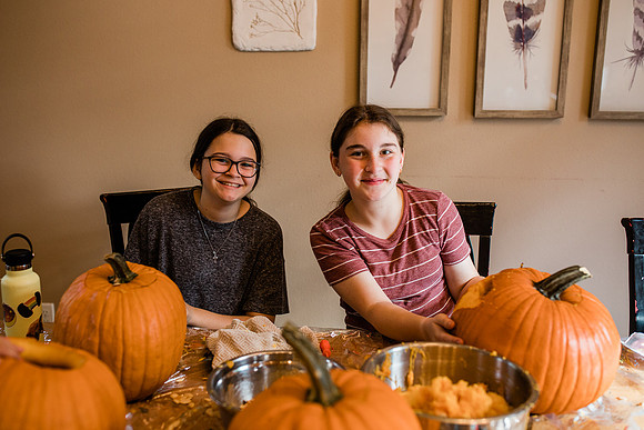 Oct22_PumkinCarving-6