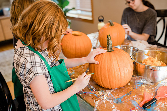 Oct22_PumkinCarving-5