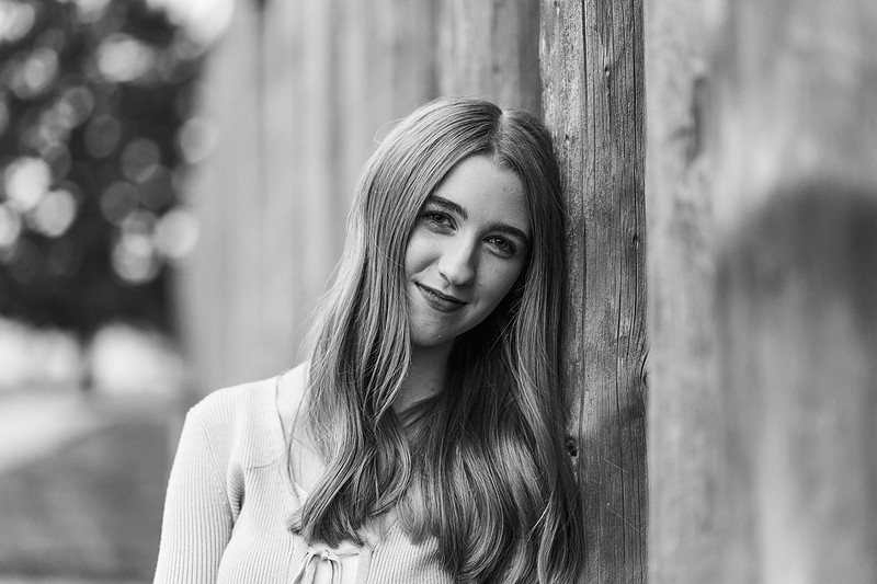 Girl senior at Fort Vancouver