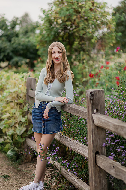 Girl senior at Fort Vancouver