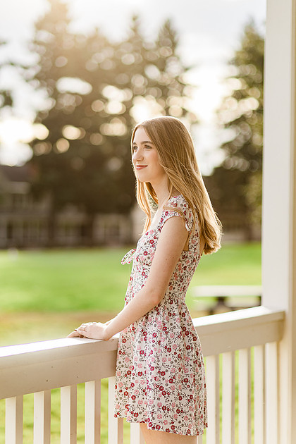 Girl senior at Fort Vancouver