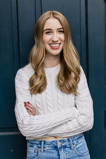 Girl senior at Fort Vancouver
