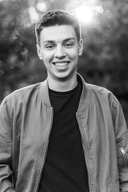 Male senior photos in late fall 