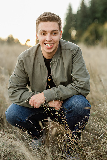 Male senior photos in late fall 