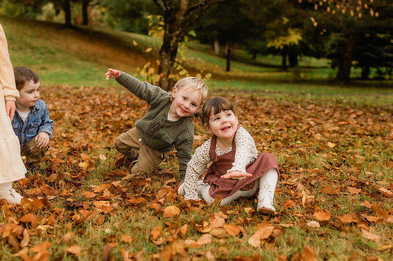 April Nissen Photography | Best Friend Fall Photo Session | Vancouver ...
