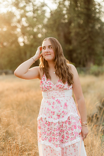 Senior girl portraits by the Lewisville River