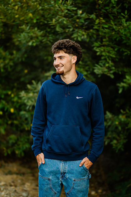 Senior boy by the Lewisville River in WA
