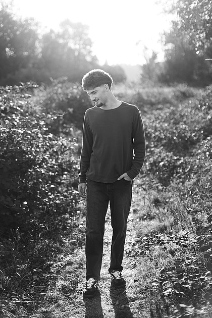 Senior boy by the Lewisville River in WA